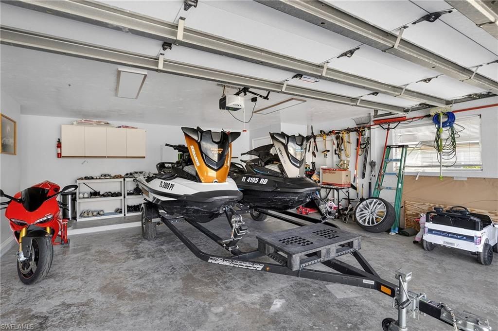 29 SE 10th Ave , Cape Coral, FL 33990 Photo