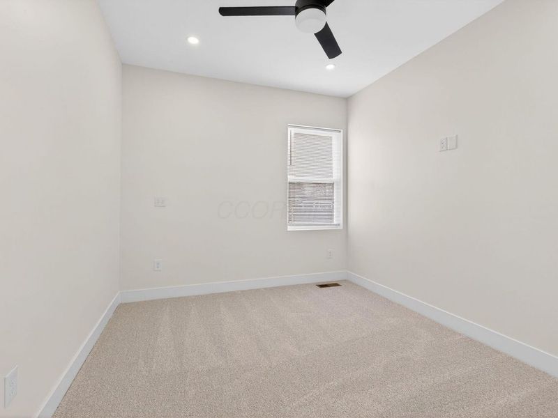 957 Linwood Avenue, Columbus, OH 43206 Photo 36