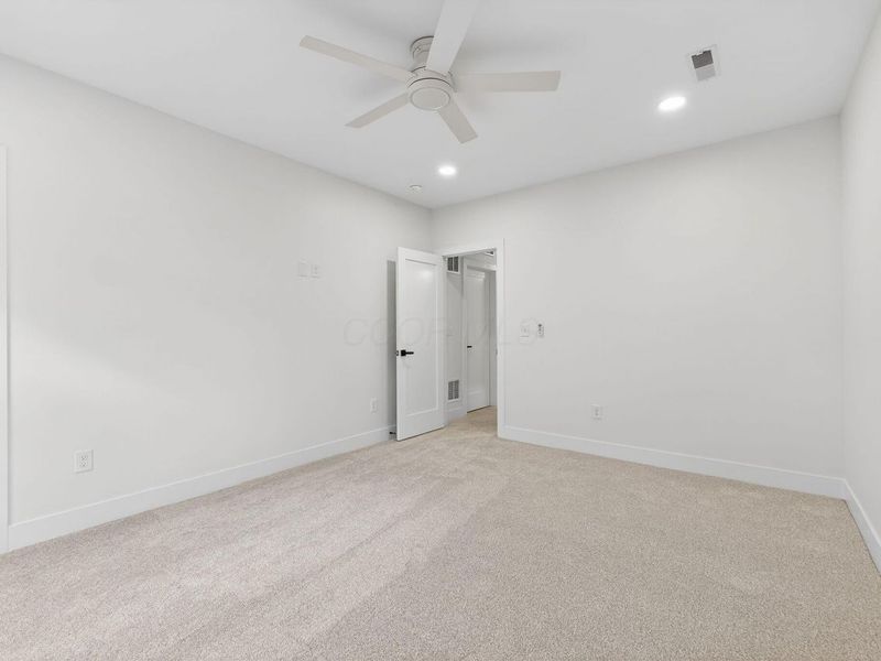 957 Linwood Avenue, Columbus, OH 43206 Photo 58