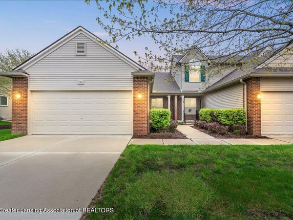 138 Newberry Lane, Howell, MI 48843