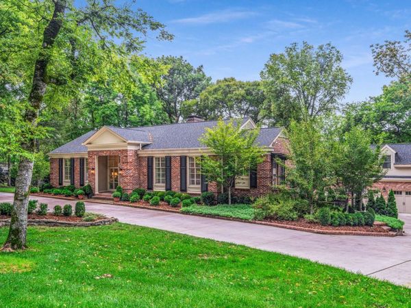 1066 Lynnwood Blvd , Nashville, TN 37215