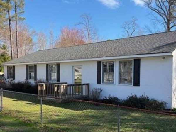 239 Lane Rd, REEDVILLE, VA 22539