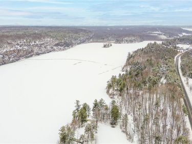 36349 Co Rte 22, Antwerp, NY 13608