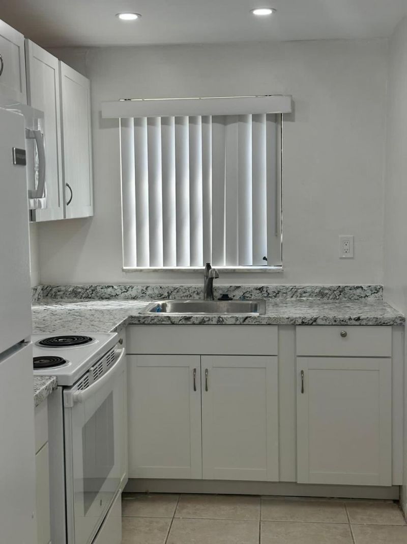 50 SE 12th Street, Boca Raton, FL 33432 Photo