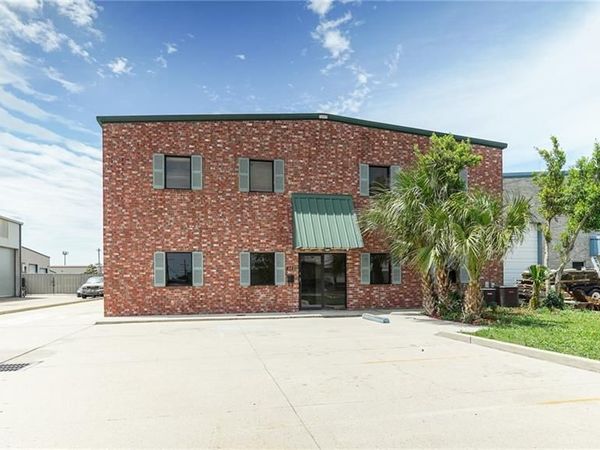 2716 CRESTVIEW Avenue, Kenner, LA 70062