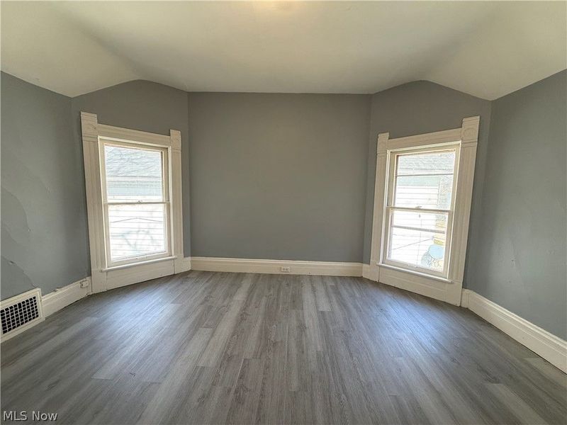 3860 W 37th Street, Cleveland, OH 44109 Photo 16