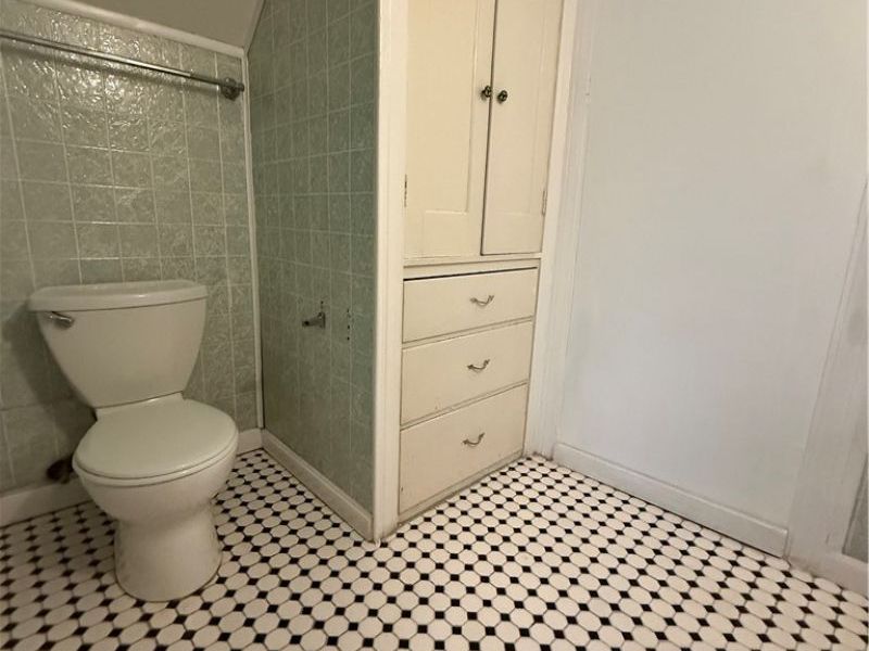 3860 W 37th Street, Cleveland, OH 44109 Photo 17