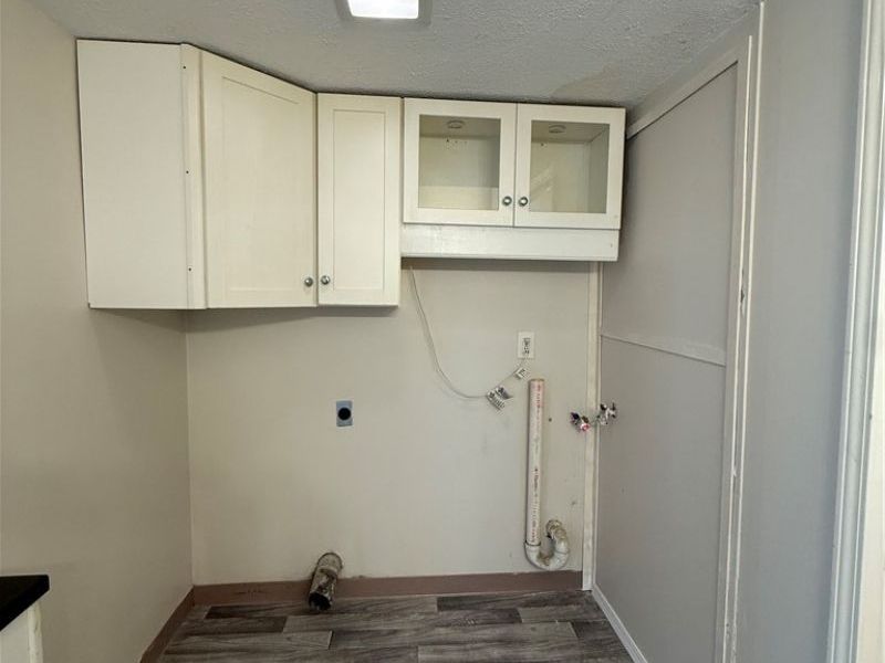 3860 W 37th Street, Cleveland, OH 44109 Photo 9