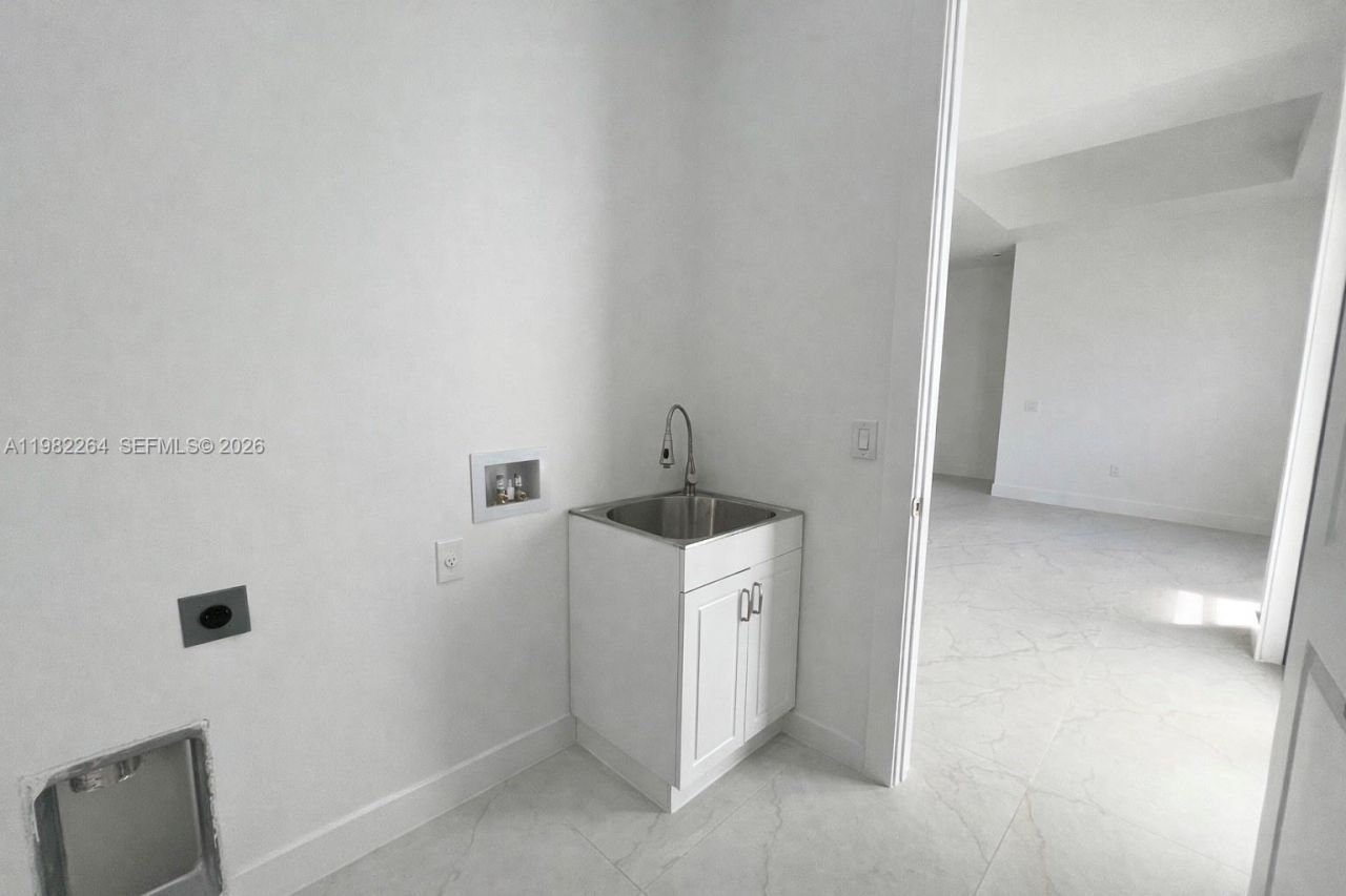 3231 41st Ave NE , Naples, FL 34120 Photo