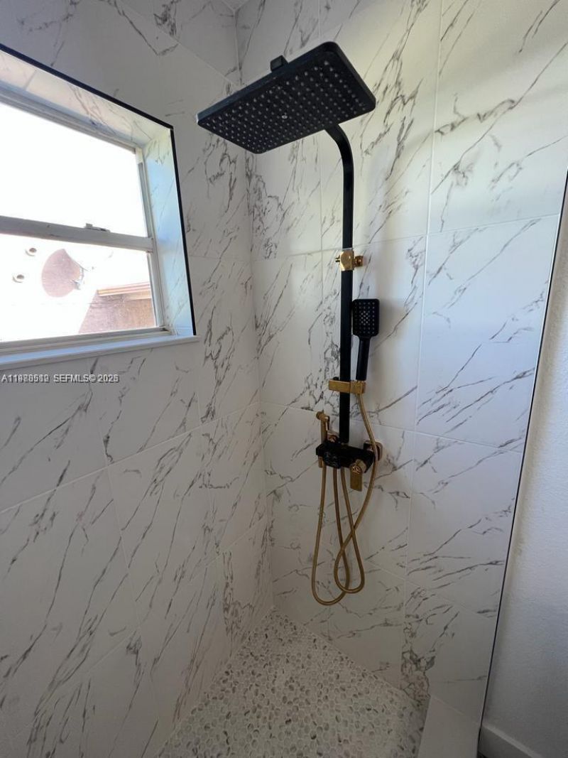 743 NW 77th Ter, Miami, FL 33150 Photo