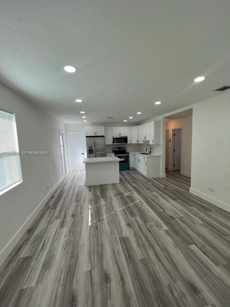 743 NW 77th Ter, Miami, FL 33150 Photo