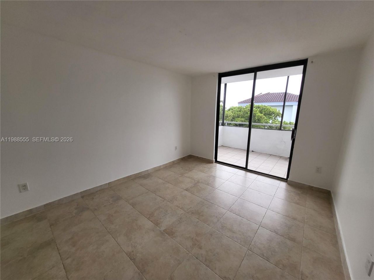 8215 SW 152nd Ave , Unit G-418, Miami, FL 33193 Photo