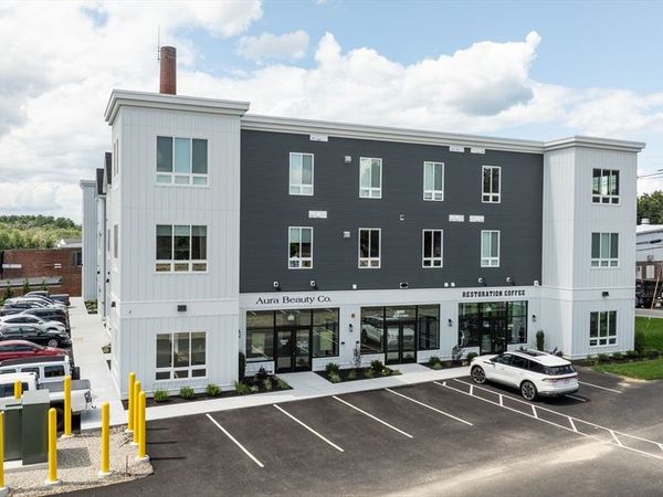 999 Main Street, Unit 306, Hanson, MA 02341