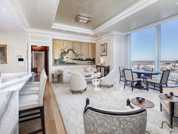 1 Dalton St, Unit 3902, Boston, MA 02199