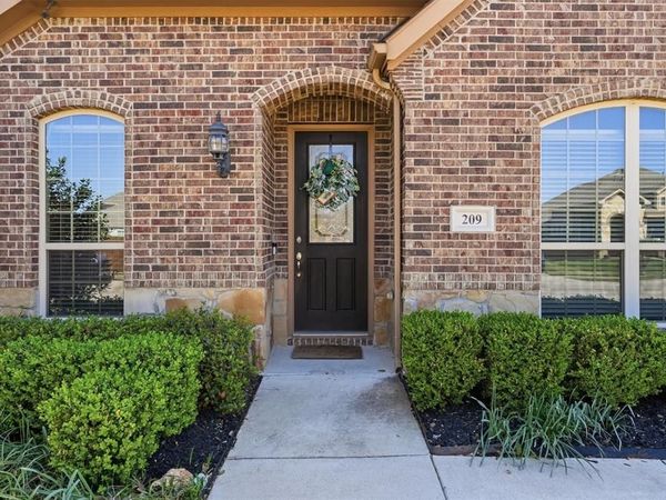 209 Spruce Valley Drive, Justin, TX 76247