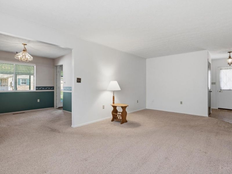 408 Mayfair Drive, Wilmington, OH 45177 Photo 10