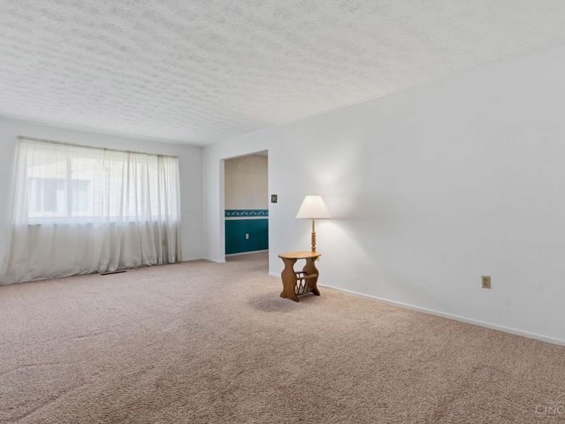 408 Mayfair Drive, Wilmington, OH 45177 Photo 8