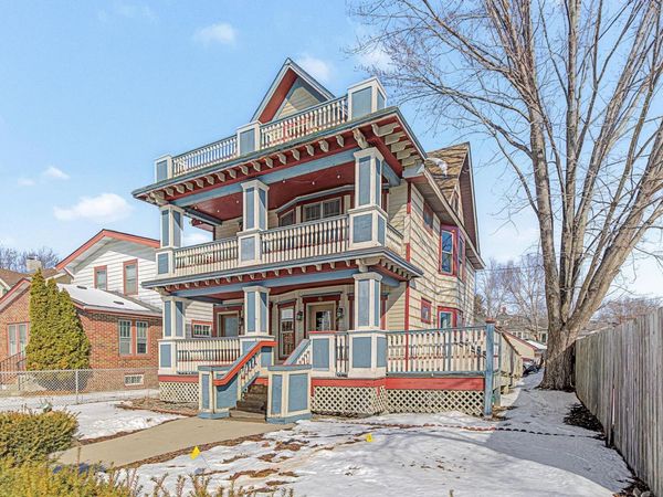 1363 Grand Ave, Saint Paul, MN 55105