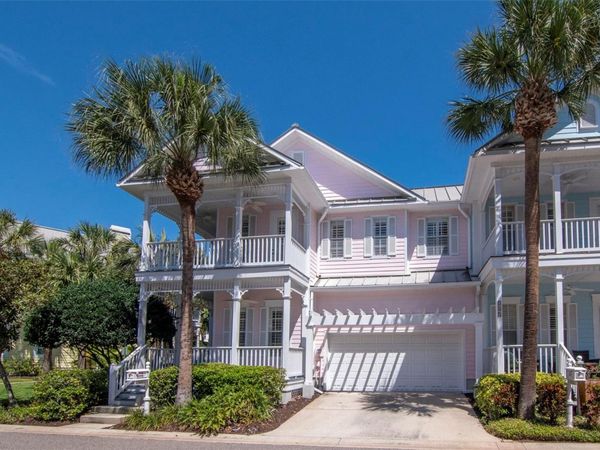 947 HEMINGWAY CIRCLE , TAMPA, FL 33602