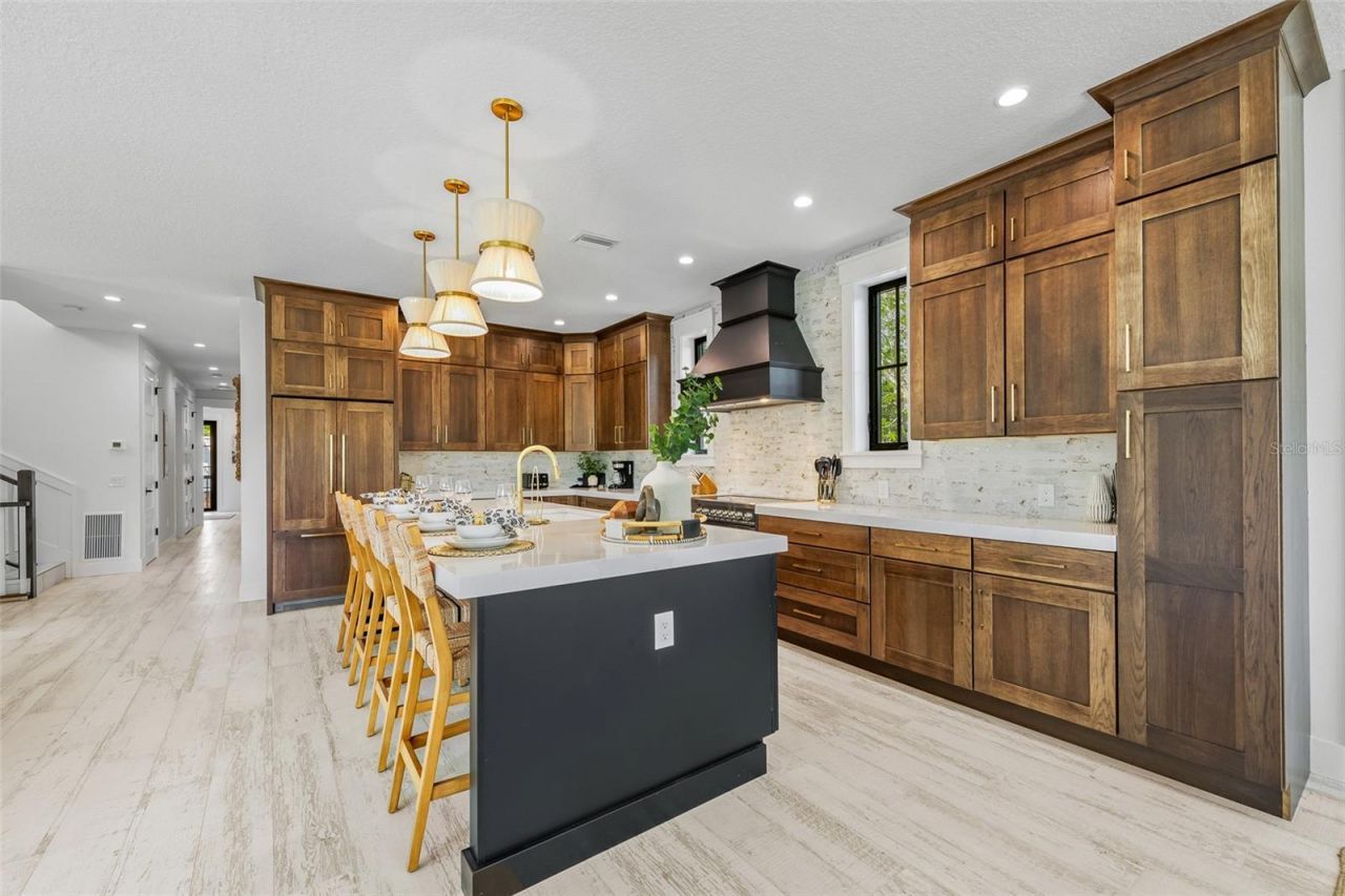 128 Fillmore Drive, Sarasota, FL 34236 Photo