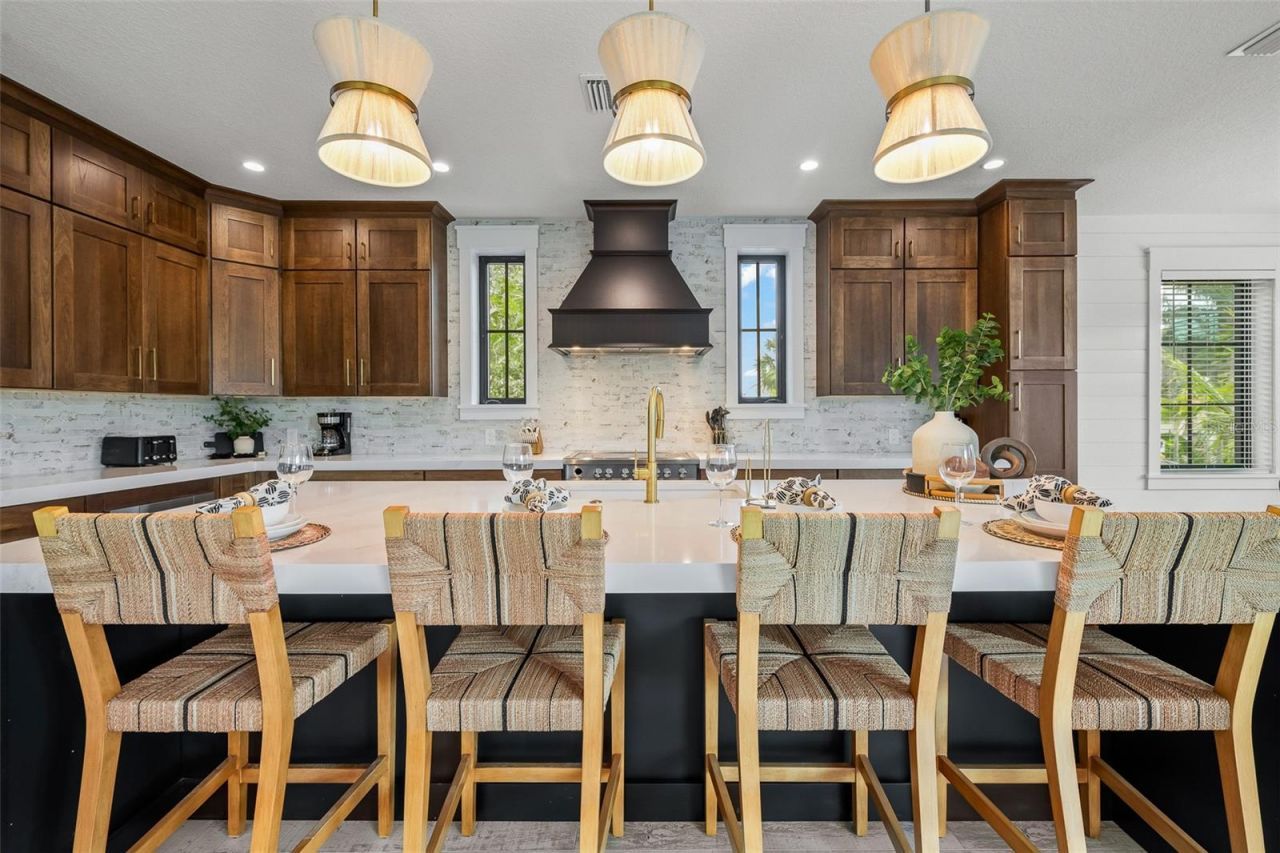 128 Fillmore Drive, Sarasota, FL 34236 Photo