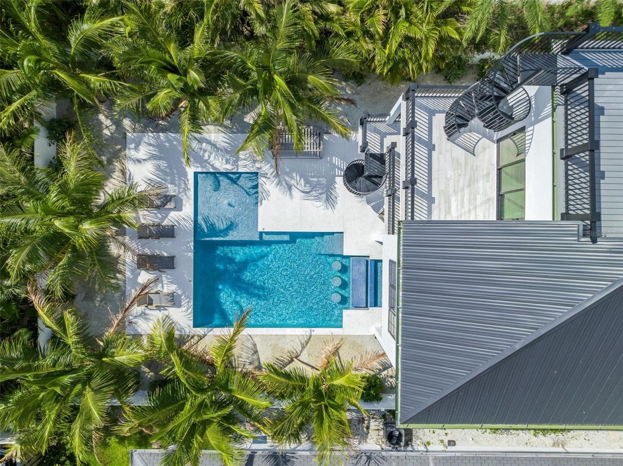 128 Fillmore Drive, Sarasota, FL 34236 Photo