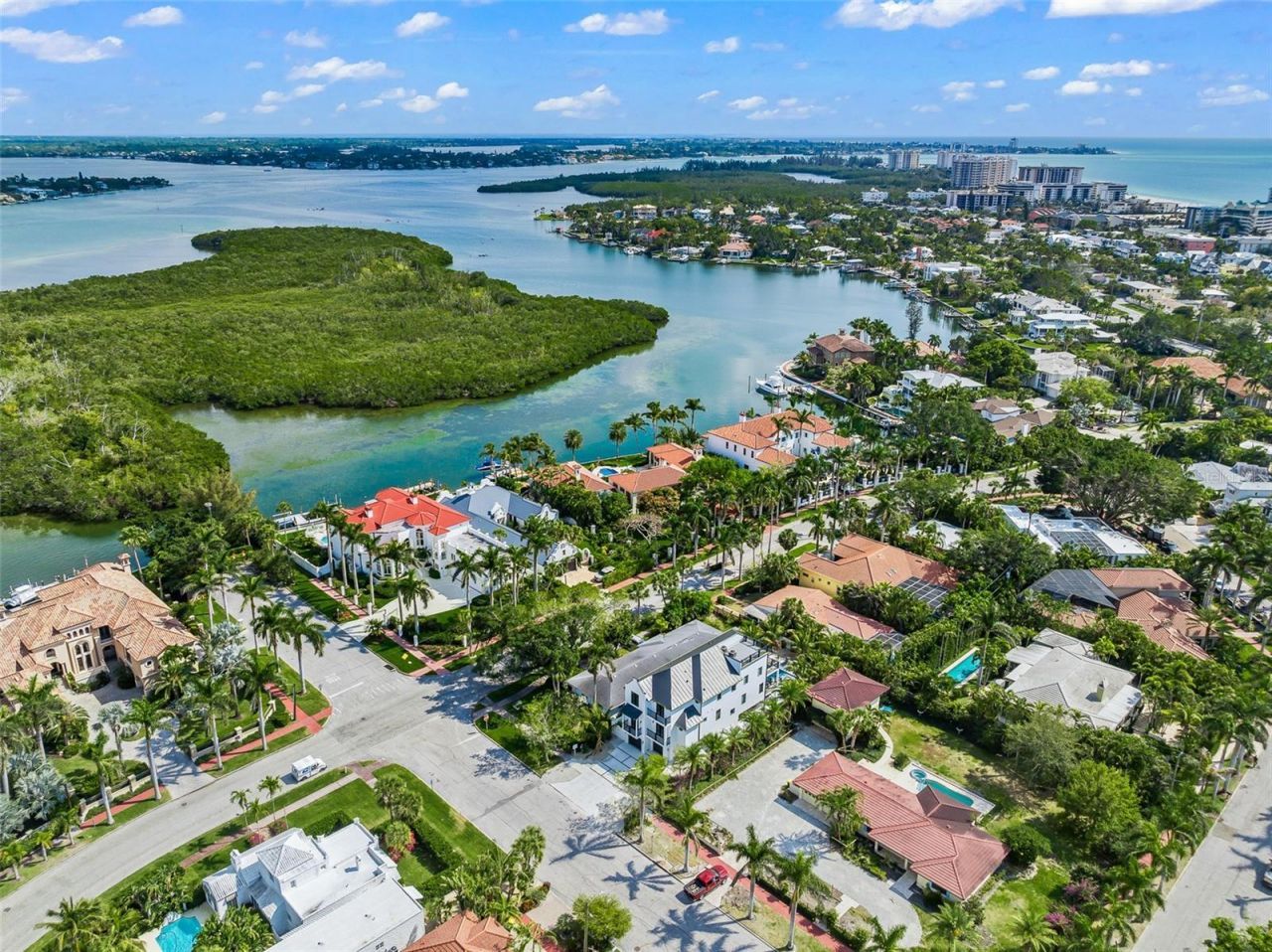 128 Fillmore Drive, Sarasota, FL 34236 Photo