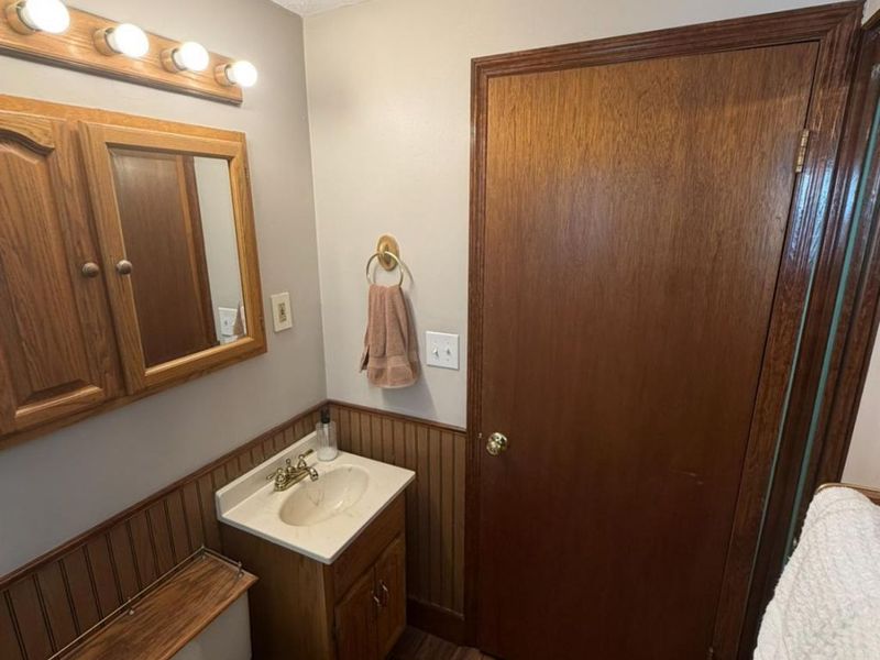 922 Castro Lane, Springdale, OH 45246 Photo 23