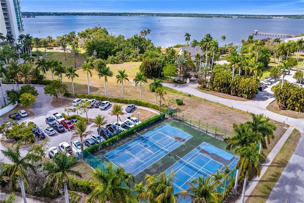 3000 Oasis Grand Blvd , Unit 1004, Fort Myers, FL 33916 Photo