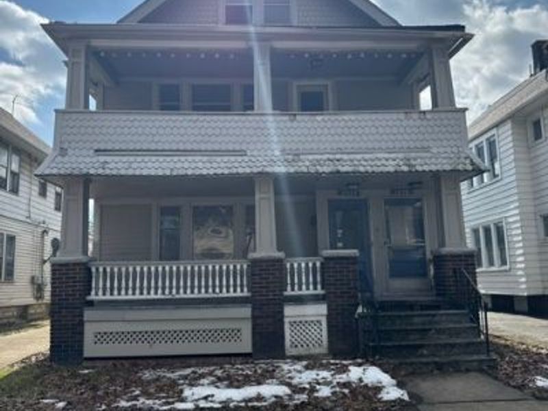 10329 Ignatius Avenue , Cleveland, OH 44111 Photo 2