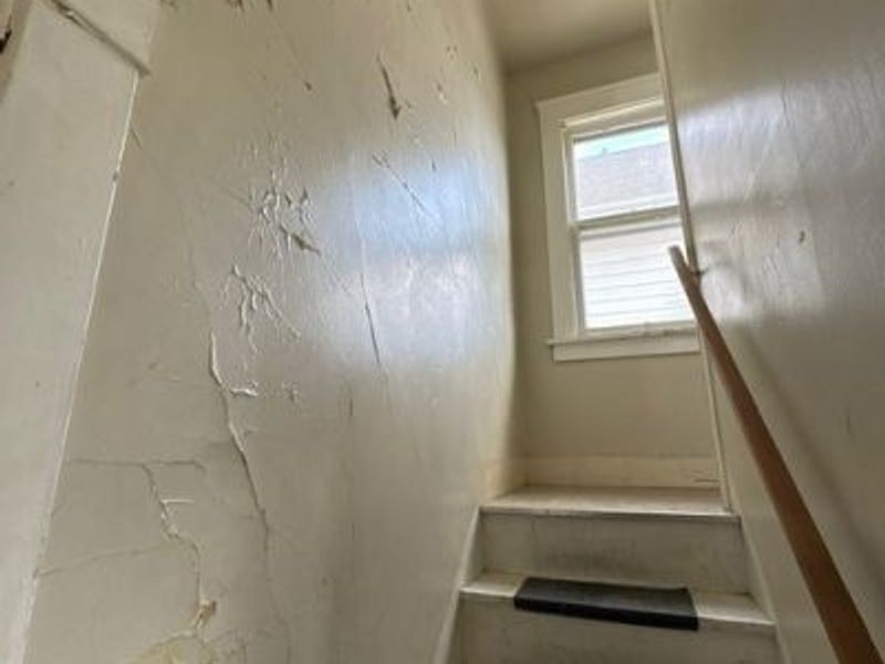 10329 Ignatius Avenue , Cleveland, OH 44111 Photo 32