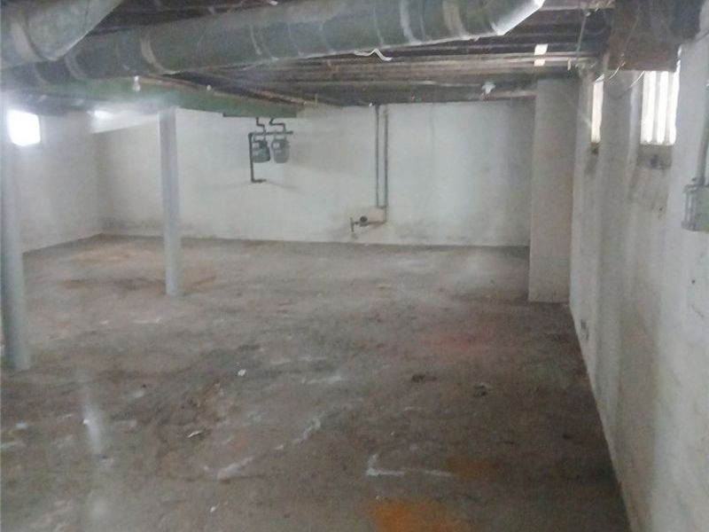 10329 Ignatius Avenue , Cleveland, OH 44111 Photo 38