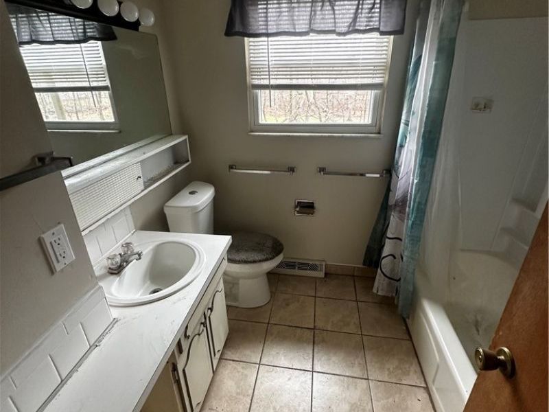 3747 Iona Avenue , Stow, OH 44224 Photo 5