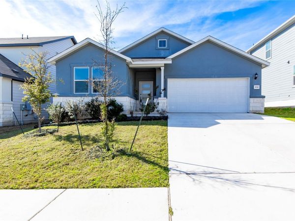 204 Caisson TRL, Liberty Hill, TX 78642