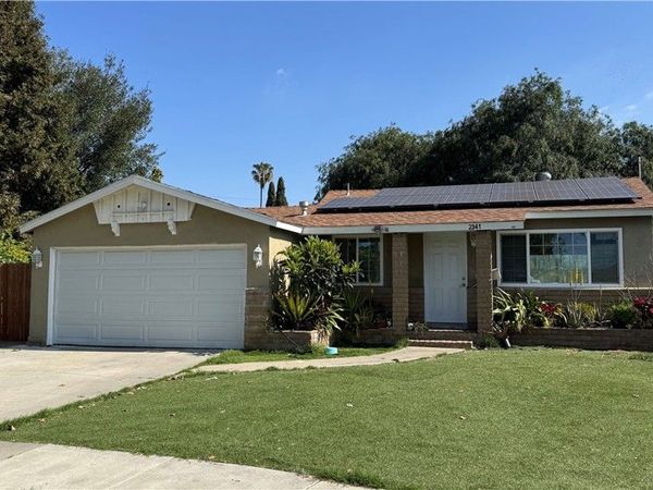 2341 Lewis, Santa Ana, CA 92706