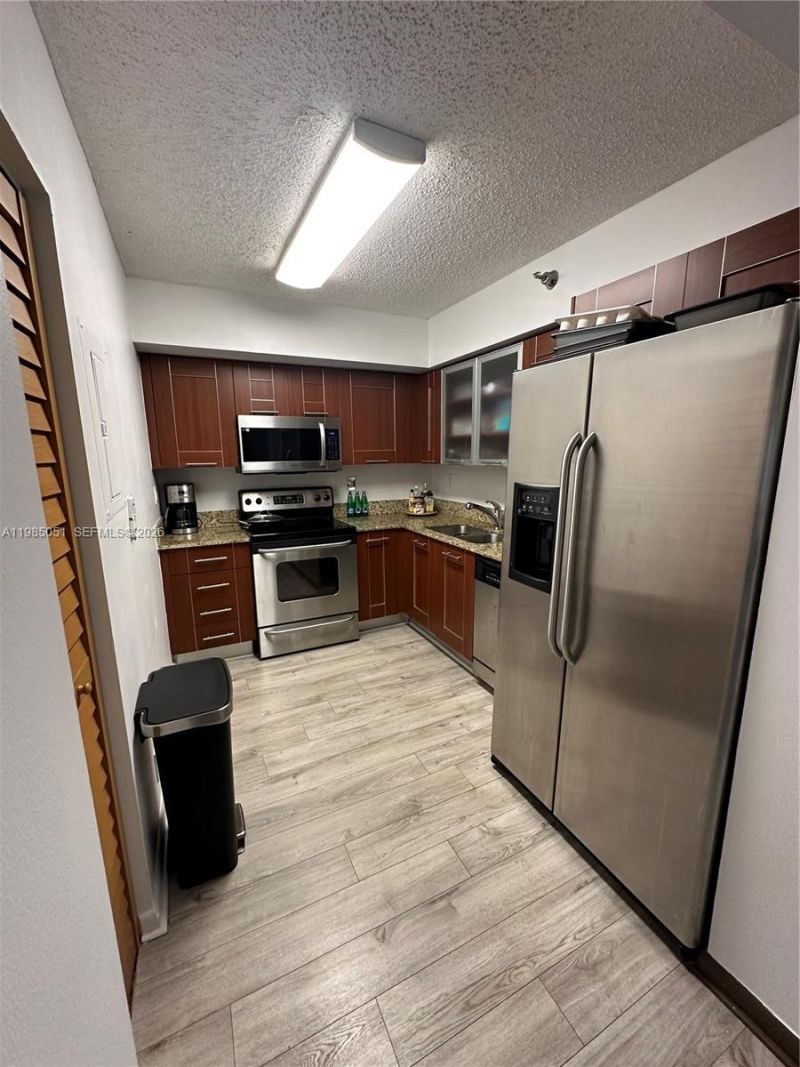 3300 NE 191st St, Unit 1711, Aventura, FL 33180 Photo