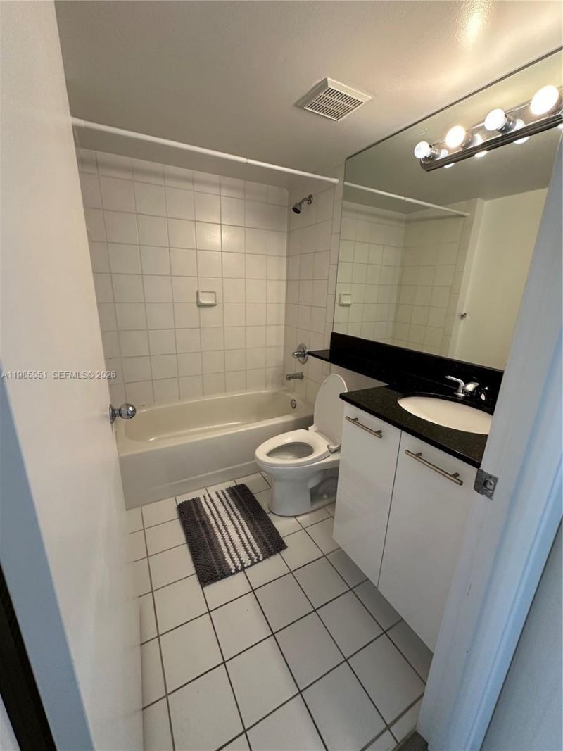 3300 NE 191st St, Unit 1711, Aventura, FL 33180 Photo
