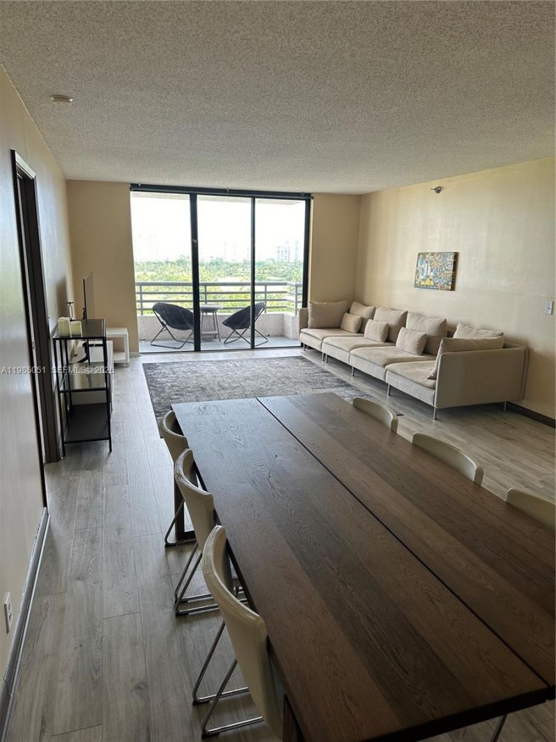 3300 NE 191st St, Unit 1711, Aventura, FL 33180 Photo