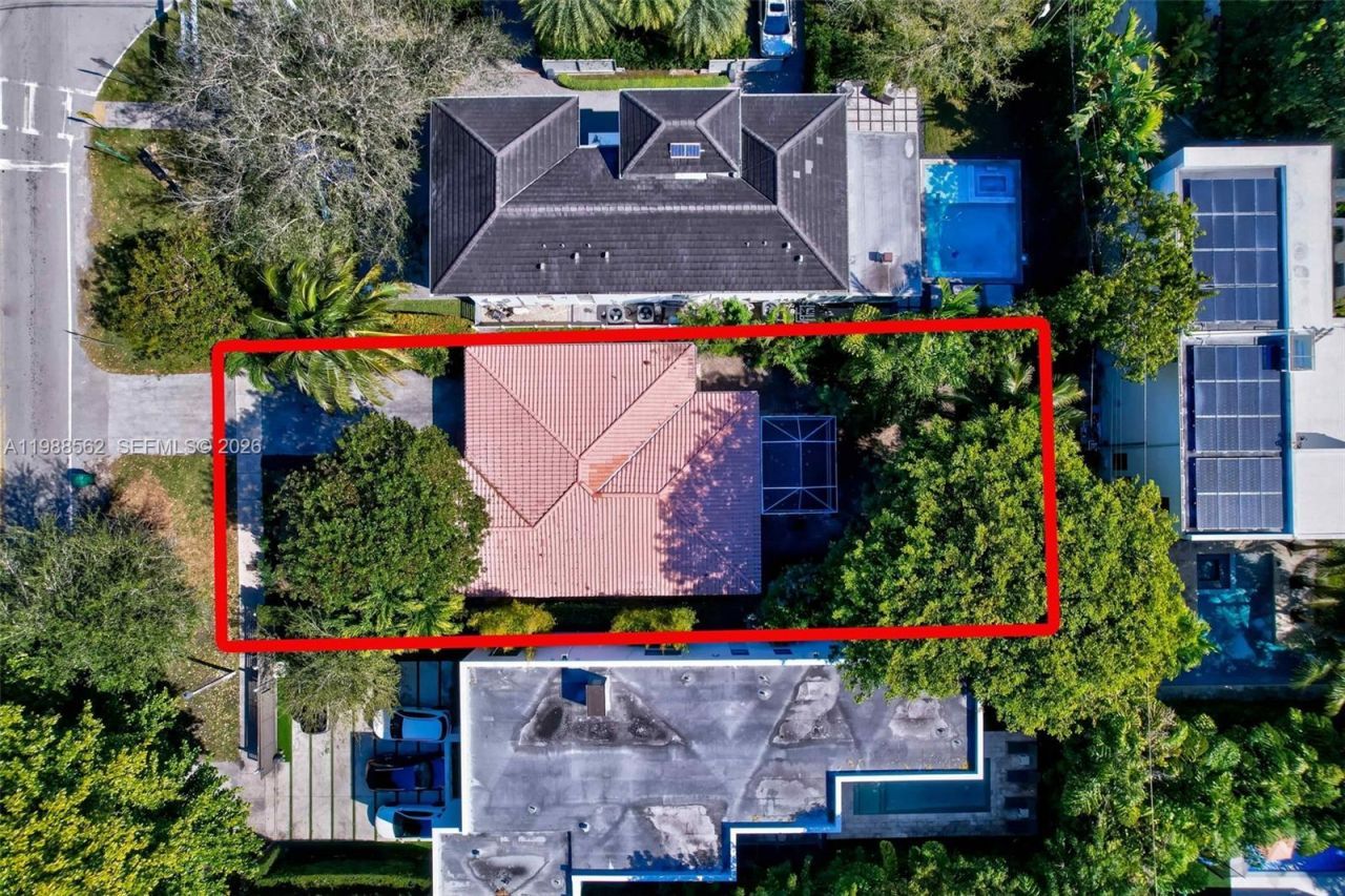 5210 SW 72nd St , Miami, FL 33155 Photo