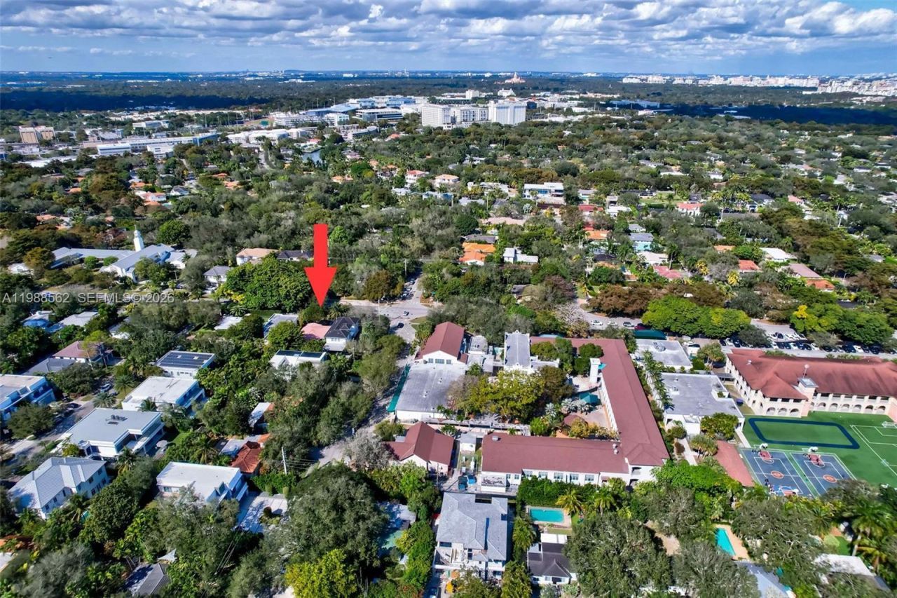 5210 SW 72nd St , Miami, FL 33155 Photo