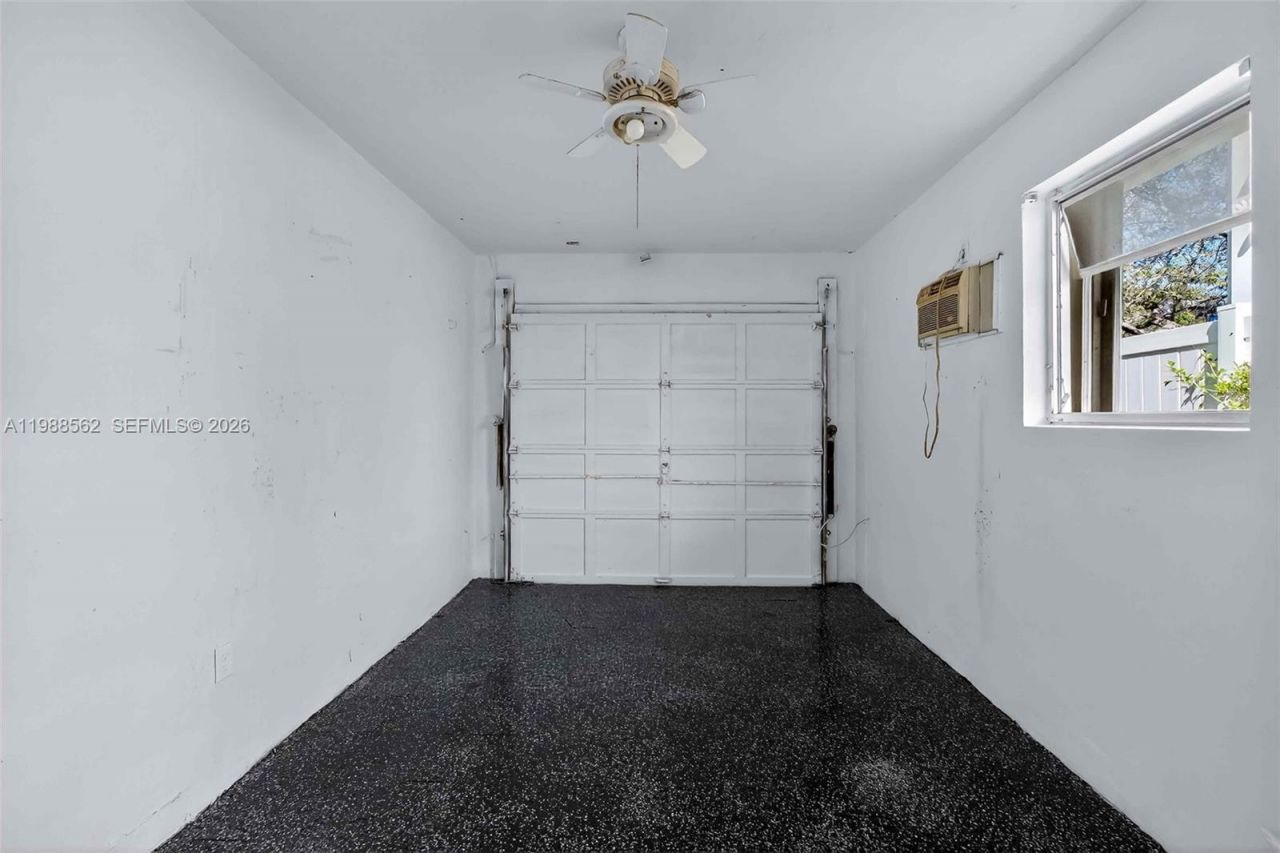 5210 SW 72nd St , Miami, FL 33155 Photo