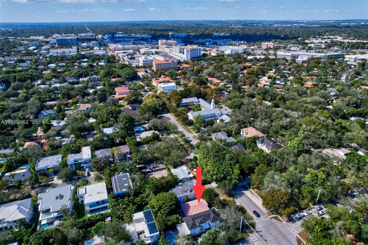 5210 SW 72nd St , Miami, FL 33155 Photo