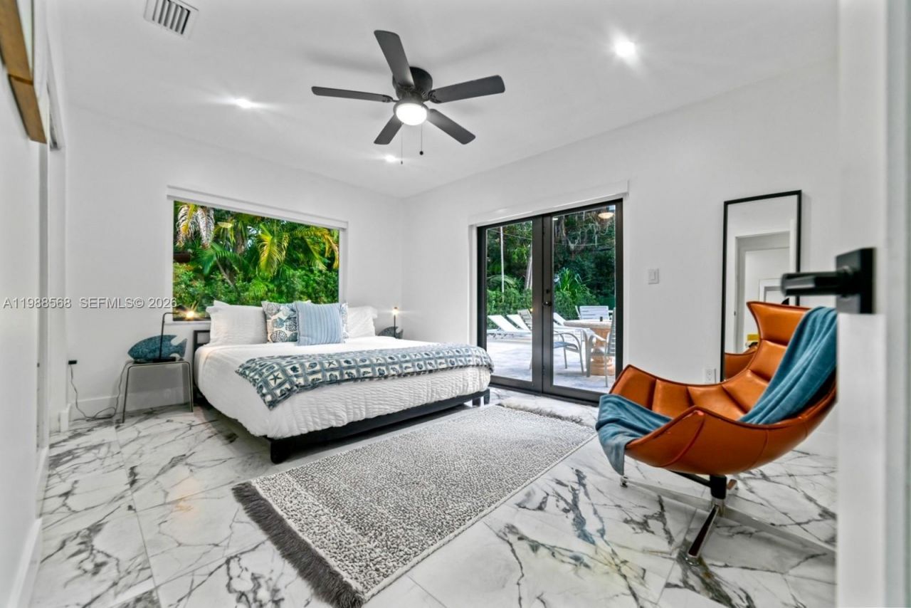 1730 NE 137th Ter , North Miami, FL 33181 Photo