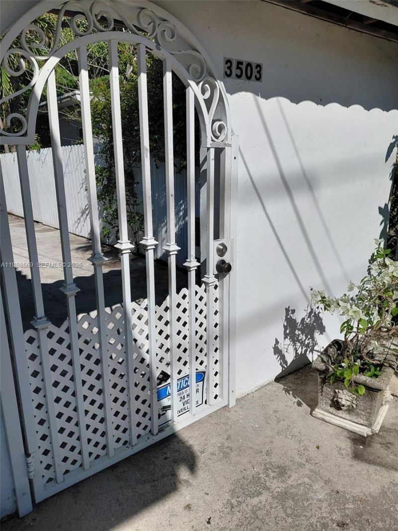 3503 SW 24th St , Unit A-B, Miami, FL 33145 Photo