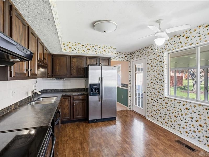 408 Mayfair Drive, Wilmington, OH 45177 Photo 17