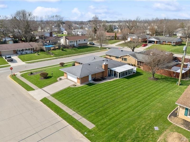 408 Mayfair Drive, Wilmington, OH 45177 Photo 7