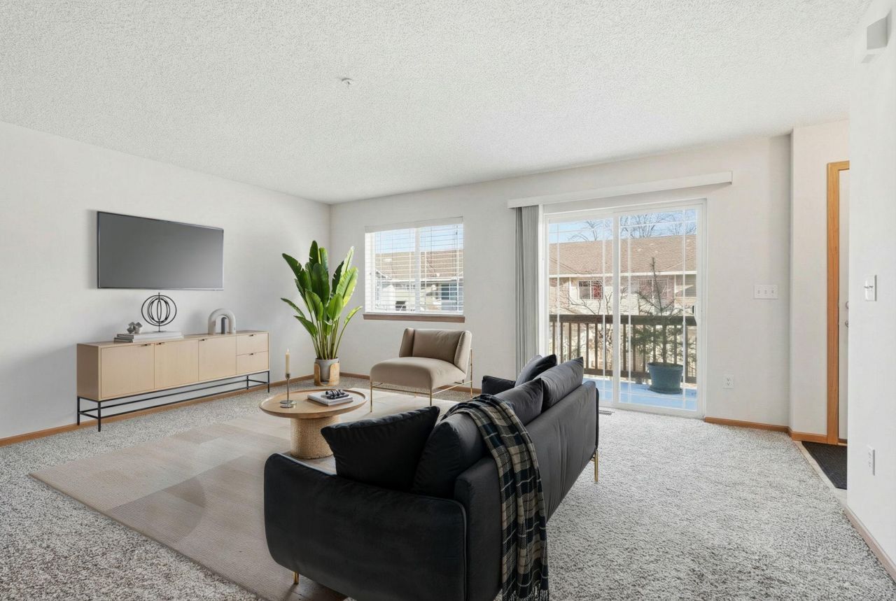 14974 Chestnut Lane, Savage, MN 55378 Main Photo