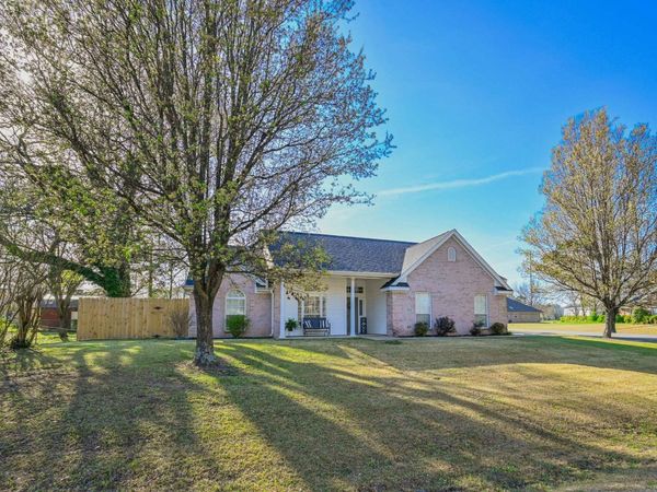 2501 Michelle Drive, Mena, AR 71953