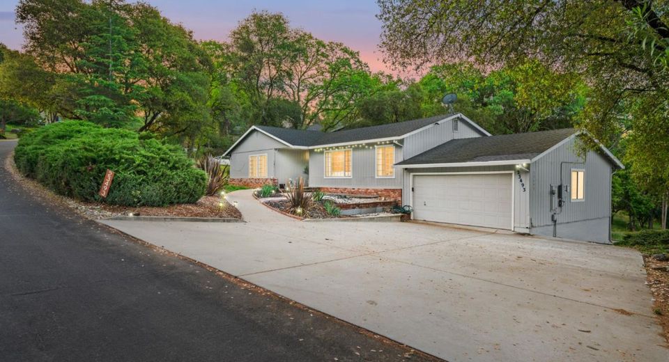 23493 Rolling Hills Ct, Auburn, CA 95602 Photo