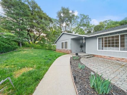 23493 Rolling Hills Ct, Auburn, CA 95602 Photo